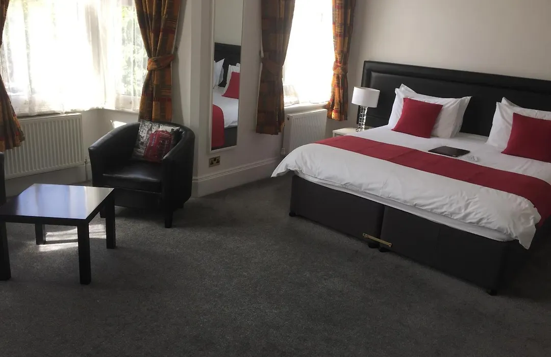 Croham Park - Free Parking & Wi-Fi-1