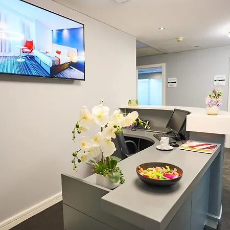 Holiday Inn Express London Croydon By Ihg-3
